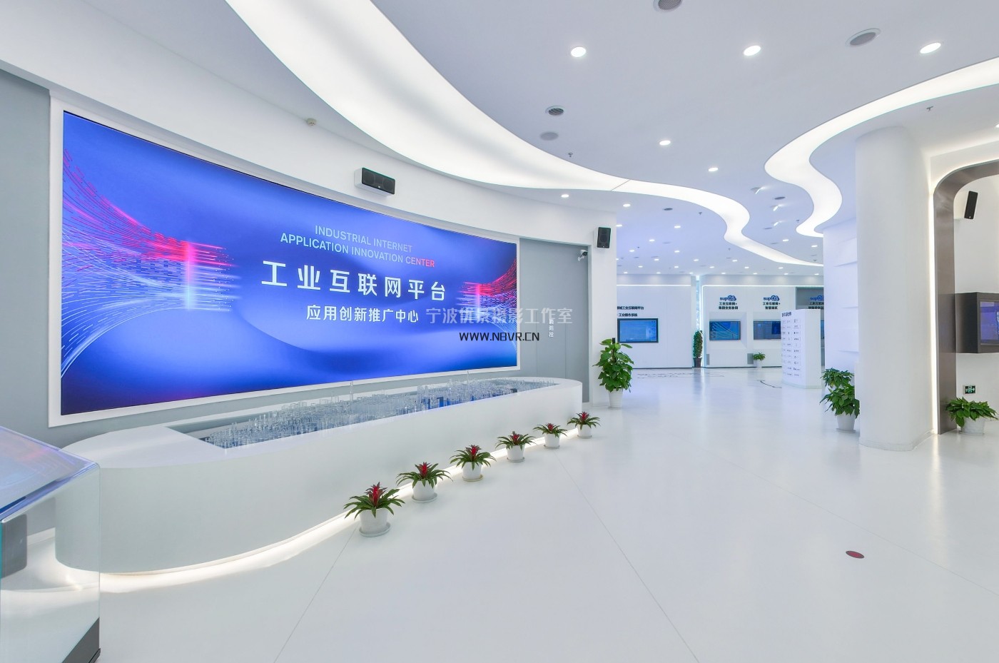 1-24101G44504b9.jpg 1-24101G44504b9.jpg